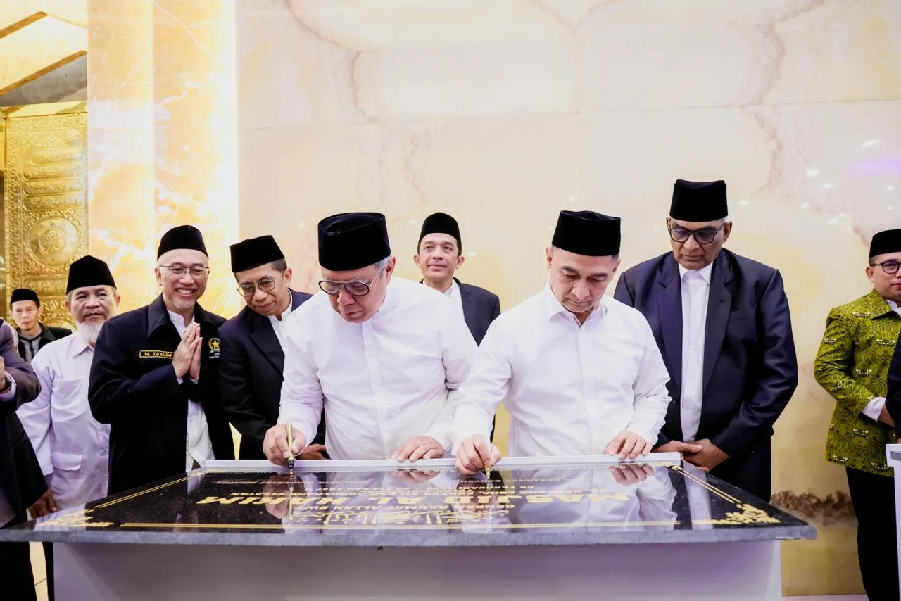 Usai Salat Subuh, Wagub Dimyati Resmikan Masjid Al-Hakim BSD Tangsel